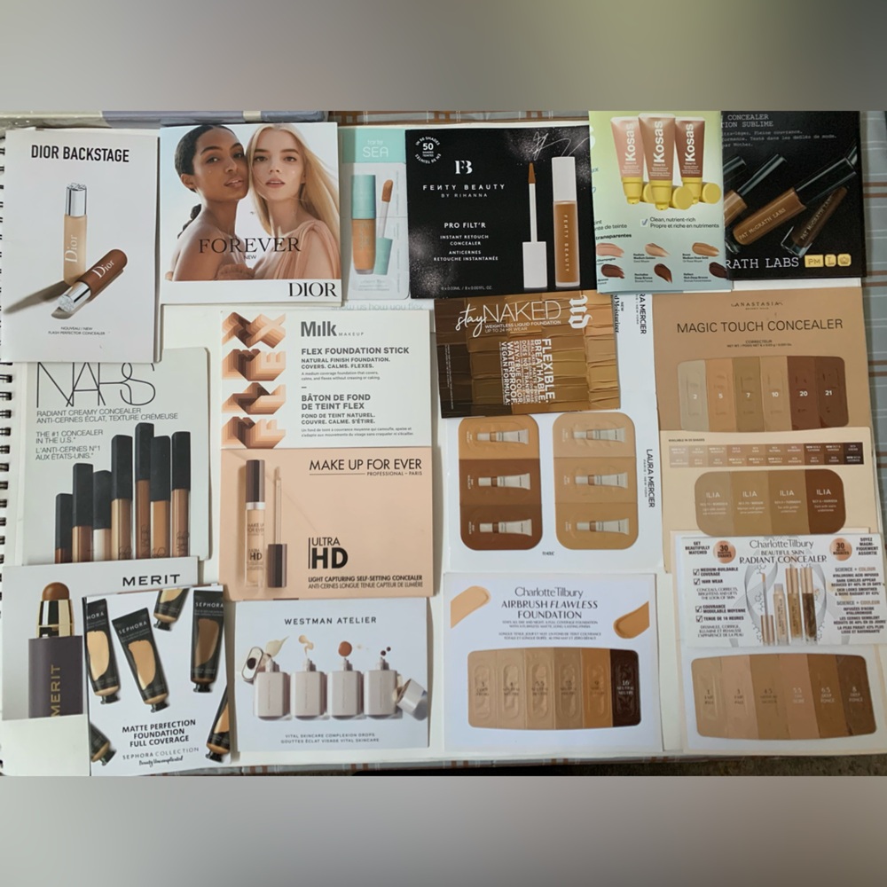 Assorted High-End Foundation and Concealer Samples - Picture 5 of 10